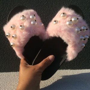 Cape Robbin Shoes - Blush Pick Faux Fur Absolutely Fabulous Slides Cape Robbin Shoes - Blush Pick Faux Fur Absolutely Fabulous Slides